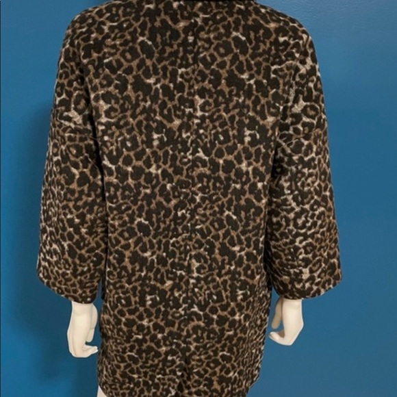 Coach. - Picture 7 of 8